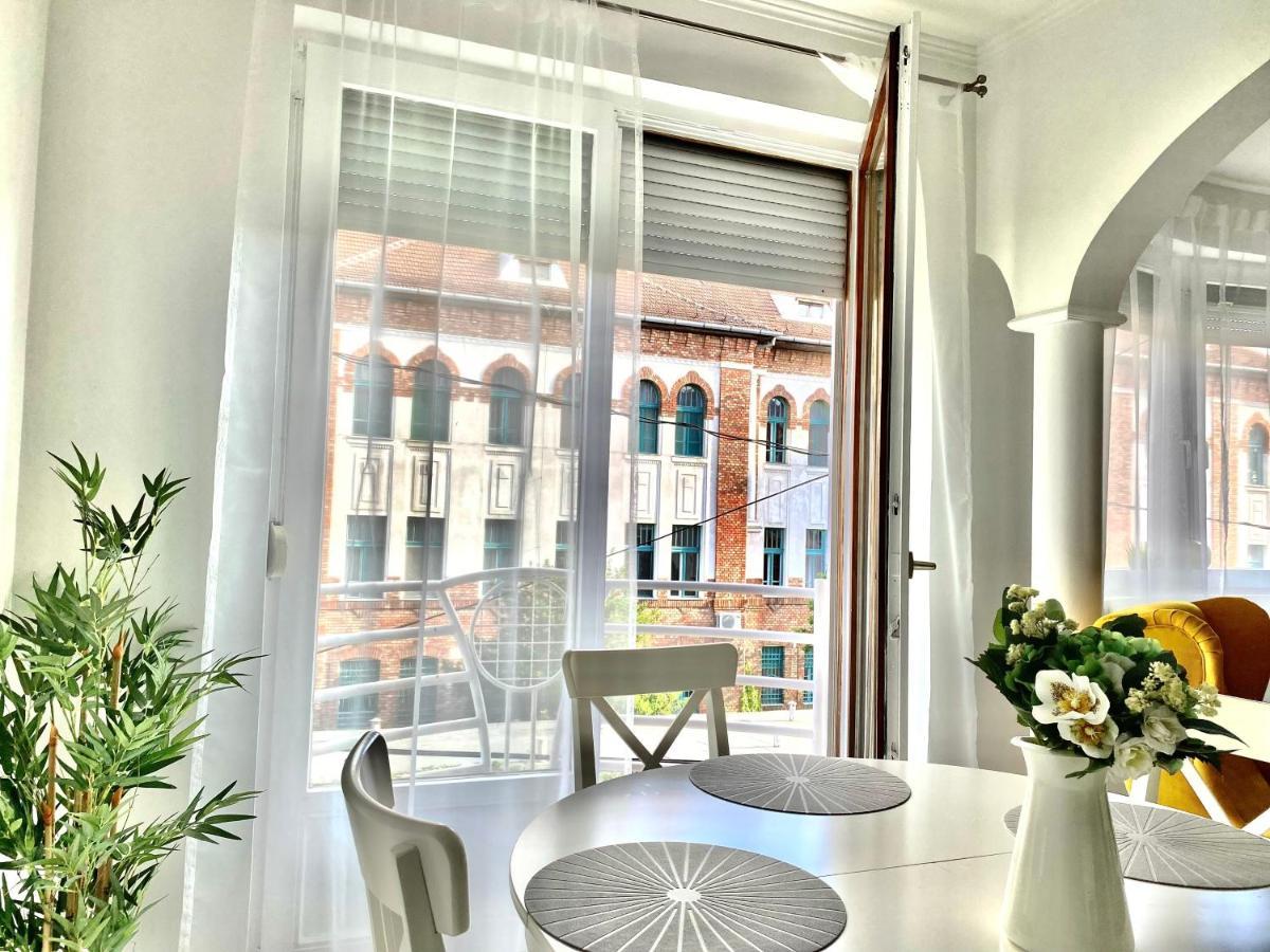 Mirell Apartman Szeged Exterior photo